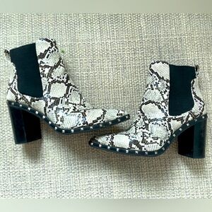 Charles David White Snake studded booties